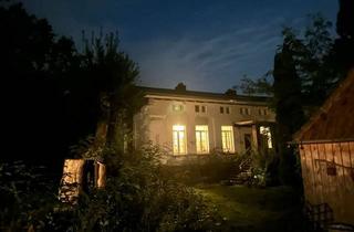 Haus kaufen in 31099 Woltershausen, Historisches Gutshaus mit parkähnlichem Grundstück – eine seltene Gelegenheit