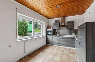 Einfamilienhaus kaufen in 94375 Stallwang, Sofort verfügbares, großzügiges Einfamilienhaus, mit 4 Schlafzimmern und großem Garten -zu verkaufen