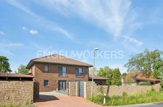 Einfamilienhaus kaufen in 38159 Vechelde, TRAUMHAFTES MODERNES EINFAMILIENHAUS MIT SEPARATEM ANLIEGER-BUNGALOW