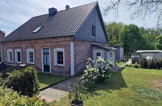 Haus kaufen in 17375 Altwarp, Aussergewöhnliches, großes und vollständig renoviertes 7 Zimmer Haus in Altwarp
