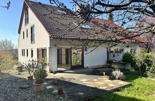 Doppelhaushälfte kaufen in 79595 Rümmingen, Große Doppelhaushälfte in Rümmingen: mit 12 Zimmern, privatem Garten und 2 sep. Einliegerwohnungen