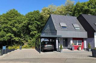 Doppelhaushälfte kaufen in 66424 Homburg, Schicke Doppelhaushälfte in Waldrandlage von Homburg-Uni-Nähe