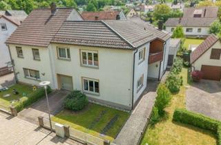 Haus kaufen in 96489 Niederfüllbach, Charmantes Zweifamilienhaus mit viel Potenzial!