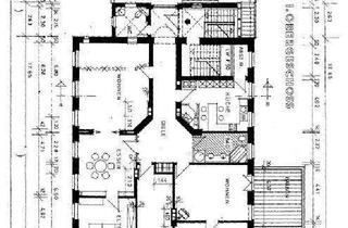 Wohnung mieten in Mönchstraße, 32052 Herford, Tolle Altbauwohnung mit hohen Decken, Eichenparkett und großem Balkon in Herforder Stadtvilla
