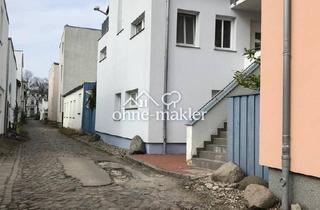 Wohnung kaufen in 18119 Seebad Warnemünde, 3,5 Zi. - eigener Zugang, 2 Balk. Terr., 250 m zum Strand