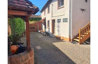 Wohnung mieten in 76831 Göcklingen, Altbau mit großem Garten in Göcklingen – ruhige Lage an der Weinstraße