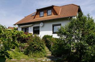 Einfamilienhaus kaufen in 38820 Halberstadt, Einfamilienhaus mit Kamin auf großem Grundstück in zentraler, ruhiger Wohnlage!