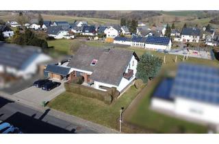 Haus kaufen in 55483 Heinzenbach, großzügiges 2 Parteienhaus mit 2 Garagen und 4 Außenstellplätzen