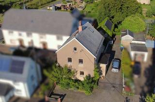Einfamilienhaus kaufen in Kirchstraße, 09306 Erlau, Idyllisches Einfamilienhaus mit Garten und Pacht-Obstwiese