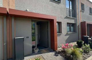 Haus mieten in 30974 Wennigsen, Modernes Reihenmittelhaus mit Garten & Carport in zentraler und ruhiger Lage in Wennigsen