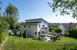 Einfamilienhaus kaufen in 85456 Wartenberg, AIGNER - Einfamilienhaus mit Einliegerwohnung und traumhaftem Alpenpanorama in Wartenberg