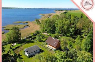 Haus kaufen in 18556 Breege, Ihr Rückzugsort am Wasser – Idyllisches Ferienhaus mit Blick auf den Großen Jasmunder Bodden