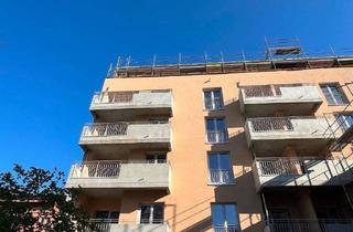 Wohnung kaufen in 01159 Dresden, Dresden - MIT BALKON ZUR RUHIGEN SÜDSEITE
