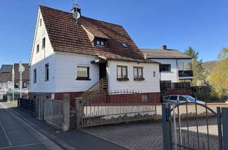 Einfamilienhaus kaufen in 63776 Mömbris, Mömbris/Strötzbach - Charmantes Einfamilienhaus mit Potenzial und großem Garten in Mömbris