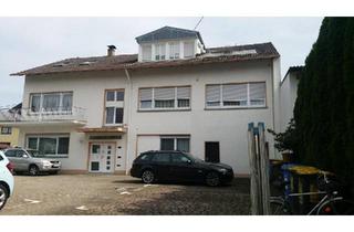 Wohnung kaufen in 76532 Baden-Baden, Baden-Baden - Großzügige helle 3,5 Zimmer-Dachgeschoß Whg. mit schöner Aussicht