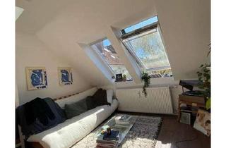 Wohnung kaufen in Schäfertstraße 9a, 20357 Eimsbüttel, Helle Dachgeschosswohnung in zentraler Lage - Schanze/Eimsbüttel