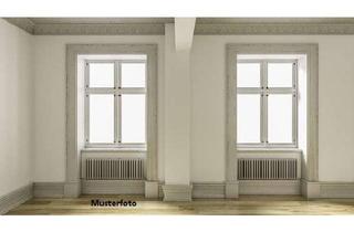 Wohnung kaufen in Gartenstraße xxxx, 02943 Weißwasser, 3-Zimmer-Wohnung mit Balkon