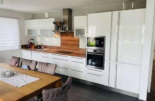 Wohnung mieten in Moselstr. 21a, 54518 Rivenich, Rivenich: 3 ZKB-Wohnung mit Balkon und Stellplatz, frei ab 01.09.