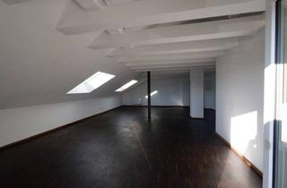 Lofts mieten in 91094 Langensendelbach, Exklusive Loftwohnung