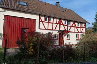 Wohnung mieten in 57612 Helmenzen, Top saniertes historisches Gebäude mit grosser Terrasse und Garten im Grünen