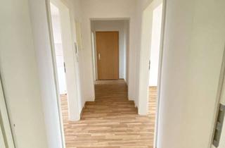 Wohnung mieten in Borstschewstraße 17-19, 18507 Grimmen, Bald verfügbar! Tolle 4-Raum-Wohnung im Grünen von Grimmen