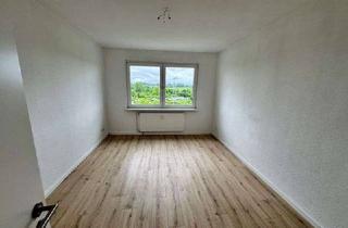 Wohnung mieten in Hanns-Rothbarth-Str. 20, 23966 Friedenshof, Helle und gemütliche 3 Zimmer Wohnung mit Balkon