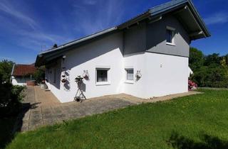 Haus kaufen in 94491 Hengersberg, Hengersberg: Architektenhaus m. Sichtdachstuhl u. Galerie in ruhiger ebener Wohnlage
