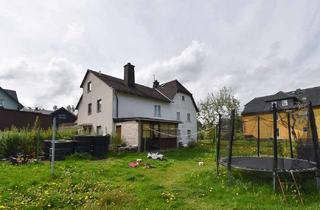 Einfamilienhaus kaufen in 95126 Schwarzenbach a d Saale, Einfamilienhaus mit Garage und großem Garten in Schwarzenbach an der Saale