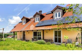 Einfamilienhaus kaufen in 94339 Leiblfing, Idyllische und gut angebunden: familiengerechtes Einfamilienhaus mit Pelletheizung und Photovoltaik