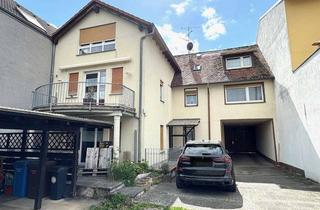 Haus kaufen in 65795 Hattersheim, Zweifamilienhaus mit Einliegerwohnung in zentraler Lage von Hattersheim am Main