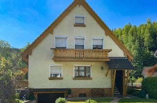 Doppelhaushälfte kaufen in 96349 Steinwiesen, Charmante Doppelhaushälfte mit liebevollen Holzelementen und handwerklichem Charakter in Steinwiesen