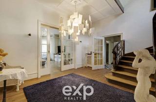 Villa kaufen in 76437 Rastatt, Traumhaft wohnen am Schlossgarten – Repräsentative Stadtvilla mit Charakter