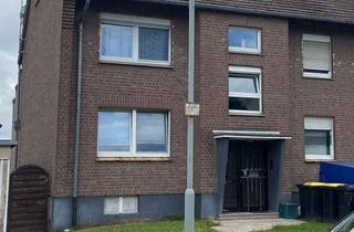 Haus kaufen in 46459 Rees, MFH mit 2 WE, Garten, 2xTerrasse, Balkon, Einzelgarage, Pkw-Stellplatz.