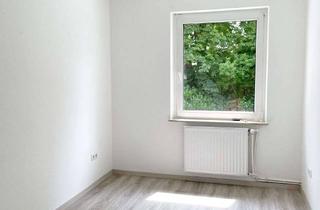 Wohnung mieten in Pöppinghauser Straße 10, 32756 Detmold, helle 3-Zimmerwohnung mit Balkon