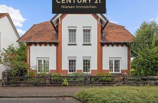 Villa kaufen in 27356 Rotenburg, Sanierungsbedürftige Stadtvilla!