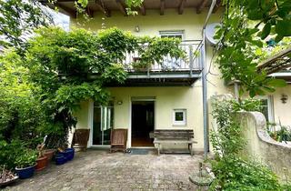Haus kaufen in 83026 Rosenheim, Gepflegtes Reiheneckhaus mit Einzelgarage in ruhiger Lage!