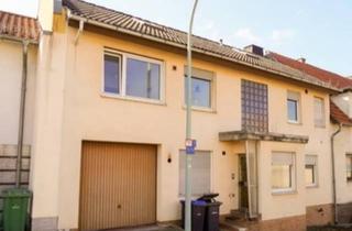 Haus kaufen in 34431 Marsberg, Marsberg - Marsberg- Erlinghausen Zweifamilienhaus Bj. 1980 zu verkaufen