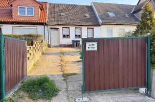 Einfamilienhaus kaufen in 06869 Coswig, Coswig (Anhalt) - Grundstück mit stark sanierungsbedürftigem und stark Reduziert