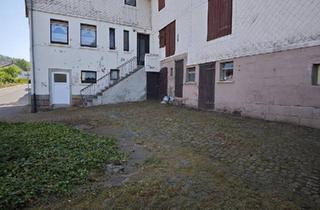 Bauernhaus kaufen in 34626 Neukirchen, Neukirchen - Bauernhaus mit Scheune und Garten