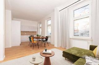 Wohnung kaufen in Falkenhagener Straße 57, 13585 Spandau, Altbauflair trifft Moderne – liebevoll sanierte Wohnung mit Einbauküche! Ankommen & Wohlfühlen!