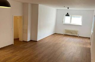 Wohnung kaufen in 76351 Linkenheim-Hochstetten, Gewerbefläche mit Wohnraumpotenzial – Souterrainwohnung mit Terrasse