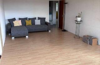 Wohnung kaufen in 71563 Affalterbach, Gepflegte 3-Zimmer Wohnung mit Balkon & Garage in ruhiger Lage von Affalterbach-Wolfsölden