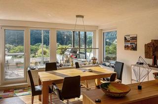 Wohnung kaufen in 75378 Bad Liebenzell, Kernsanierte Terrassenwohnung mit Traumblick