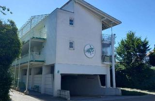 Wohnung kaufen in Im Grün, 77815 Bühl, Kapitalanleger aufgepasst: 2-Zimmer Dachgeschosswohnung in der Seniorenwohnanlage in Bühl