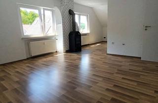 Wohnung mieten in In Der Hude 16, 35444 Biebertal, Helle 85 Quadratmeter Wohnung mit großer Dach-Sonnenterrasse und Einbauküche in Biebertal