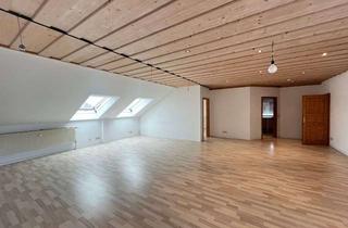 Wohnung mieten in 68519 Viernheim, Großzügige 4-Zimmer-Wohnung mit großem Balkon