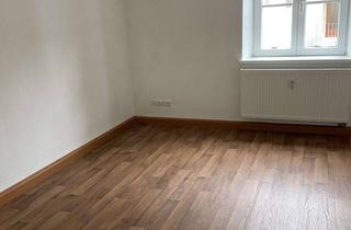 Wohnung mieten in Gerhart-Hauptmann-Str., 96317 Kronach, Schöne 2-Zimmer Wohnung in der Siedlung