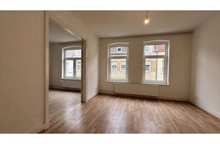 Wohnung mieten in Augustenstraße 38, 24143 Gaarden-Ost, 3. Zimmer Wohnung in zentraler Lage von Kiel Gaarden - WG Geeignet -