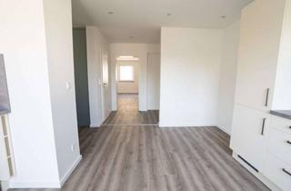 Wohnung mieten in Moritzstraße 30, 65185 Wiesbaden, Erstbezug: Kernsanierte 3-Zimmer Wohnung mit Gäste-WC und Balkon - Familien & WG geeignet