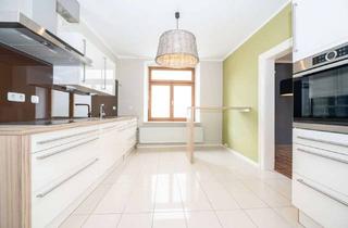 Wohnung mieten in 84347 Pfarrkirchen, Stilvolle Wohnung im historischen Gebäude mit moderner Ausstattung direkt am Stadtplatz von Pfarrkir